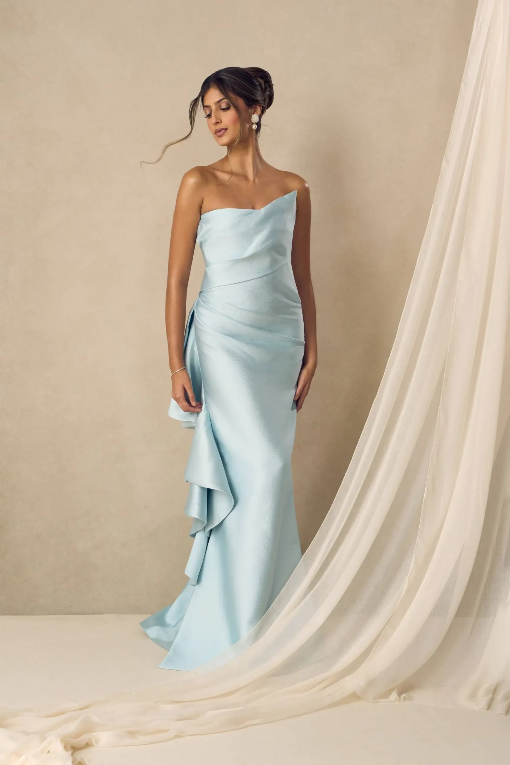 Finding Your True Blue: Selecting the Right Shade Image